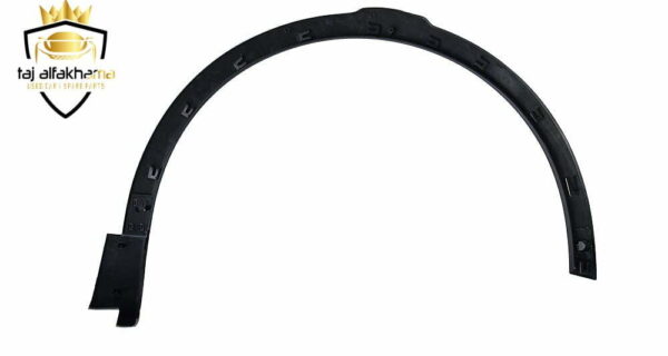 Wheel Arch-Front With Hole (Discovery Sport 2015-2019)