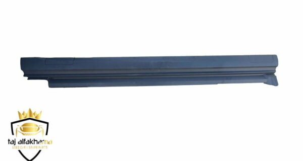 Side Skirt (Vogue 2010-2012)