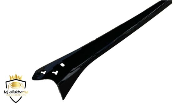 A-Pillar Trim- Front (Vogue 2013-2022) - Image 2